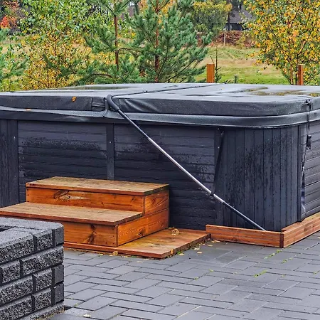 Karkelopirtti 2 B Incl Ac, Sauna, Terrace, Jacuzzi For Extra Fee *
