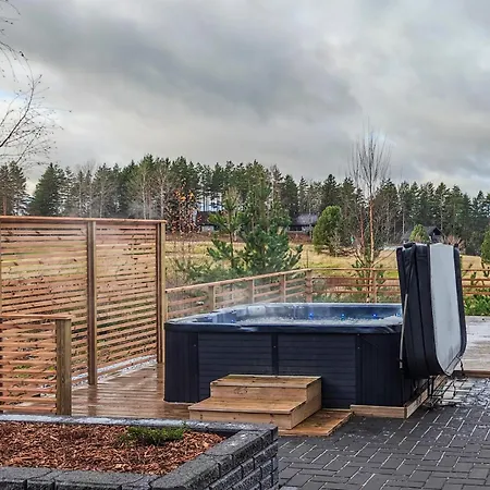Karkelopirtti 2 B Incl Ac, Sauna, Terrace, Jacuzzi For Extra Fee